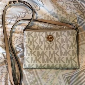 Michael Kors cross body